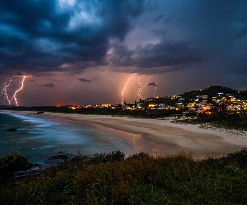 Thunderstorm by the baech