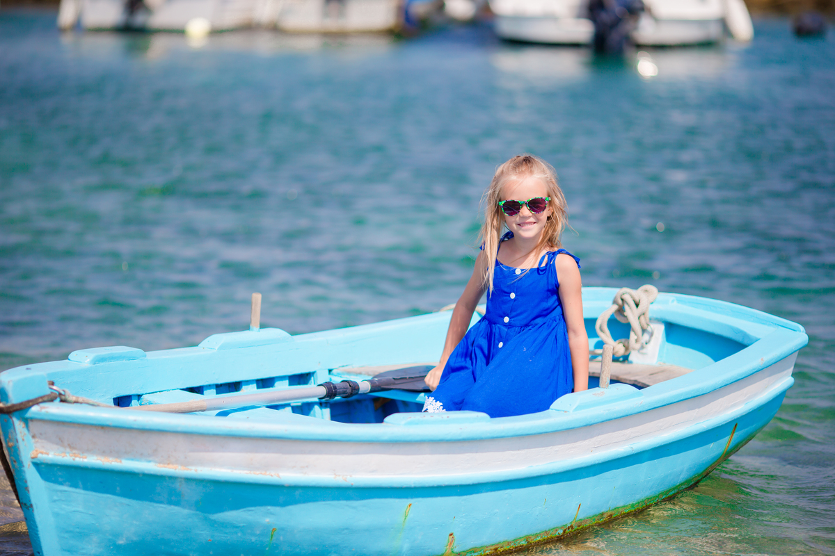 Brave Little Emma and the Boat Adventure